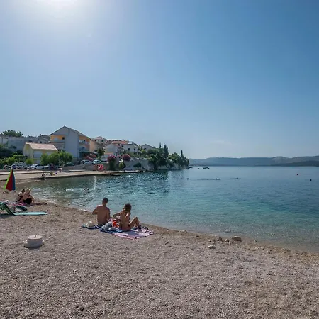Ana Apartman